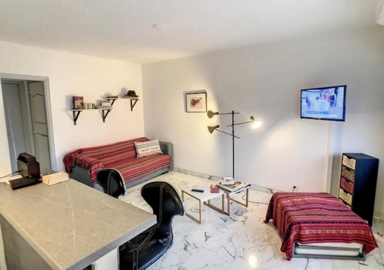 Superbe Studio Tout Equipe/Proche Mer Et Commodite Saint-Laurent-du-Var Buitenkant foto